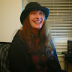 Meet your Posher, Julia